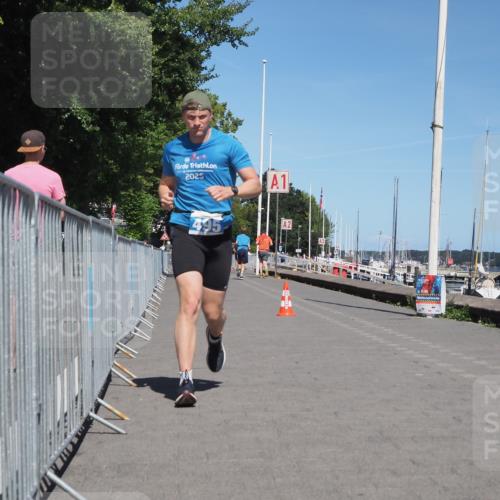 17.08.2025 - KN Förde Triathlon 2025 KatJ http://msf.ph/oto/8611767 17.08.2025 14:12:41 Laufen 495 meine-sportfotos.de