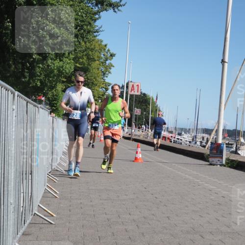 17.08.2025 - KN Förde Triathlon 2025 KatJ http://msf.ph/oto/8611778 17.08.2025 12:11:57 Laufen 328, 362 meine-sportfotos.de