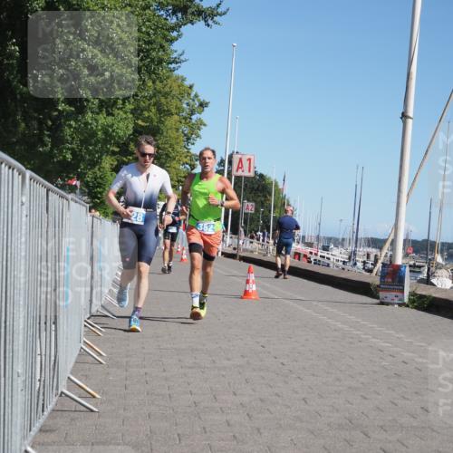 17.08.2025 - KN Förde Triathlon 2025 KatJ http://msf.ph/oto/8611781 17.08.2025 12:11:57 Laufen 328, 362 meine-sportfotos.de