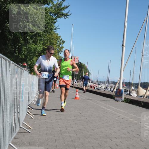 17.08.2025 - KN Förde Triathlon 2025 KatJ http://msf.ph/oto/8611790 17.08.2025 12:11:58 Laufen 328, 362, 369 meine-sportfotos.de