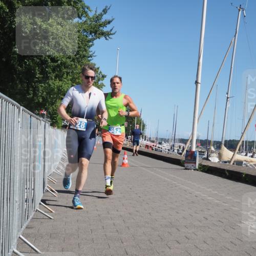 17.08.2025 - KN Förde Triathlon 2025 KatJ http://msf.ph/oto/8611801 17.08.2025 12:11:59 Laufen 328, 362, 369 meine-sportfotos.de