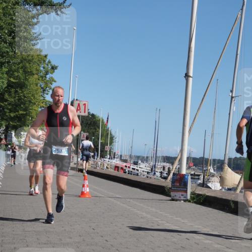 17.08.2025 - KN Förde Triathlon 2025 KatJ http://msf.ph/oto/8611883 17.08.2025 12:12:14 Laufen 335, 623 meine-sportfotos.de
