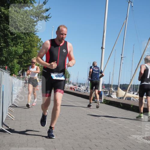 17.08.2025 - KN Förde Triathlon 2025 KatJ http://msf.ph/oto/8611907 17.08.2025 12:12:16 Laufen 335, 623 meine-sportfotos.de