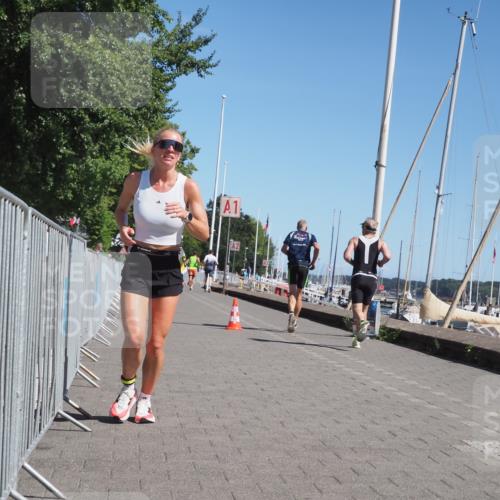 17.08.2025 - KN Förde Triathlon 2025 KatJ http://msf.ph/oto/8611926 17.08.2025 12:12:18 Laufen 335, 623 meine-sportfotos.de