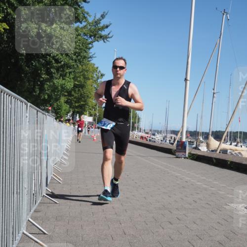 17.08.2025 - KN Förde Triathlon 2025 KatJ http://msf.ph/oto/8611956 17.08.2025 12:12:31 Laufen 370 meine-sportfotos.de