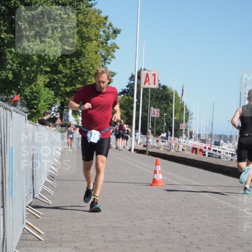17.08.2025 - KN Förde Triathlon 2025 KatJ http://msf.ph/oto/8611969 17.08.2025 12:12:39 Laufen 329 meine-sportfotos.de
