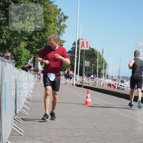 17.08.2025 - KN Förde Triathlon 2025 KatJ http://msf.ph/oto/8611974 17.08.2025 12:12:39 Laufen 329 meine-sportfotos.de