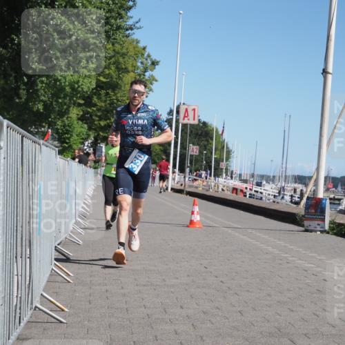 17.08.2025 - KN Förde Triathlon 2025 KatJ http://msf.ph/oto/8612007 17.08.2025 12:13:00 Laufen 330, 332, 634 meine-sportfotos.de