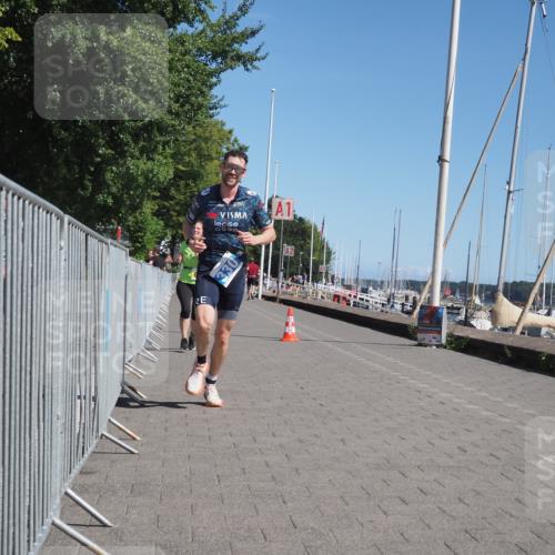 17.08.2025 - KN Förde Triathlon 2025 KatJ http://msf.ph/oto/8612009 17.08.2025 12:13:01 Laufen 330, 332, 634 meine-sportfotos.de