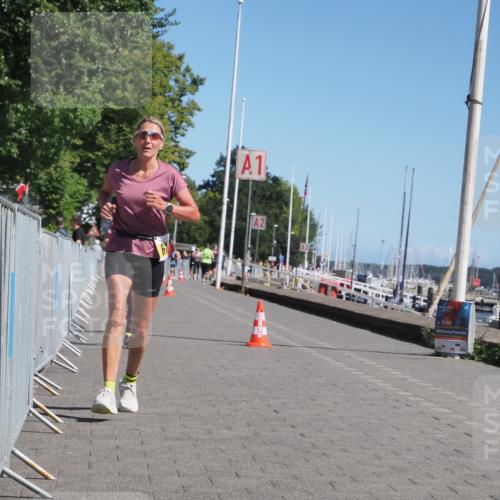 17.08.2025 - KN Förde Triathlon 2025 KatJ http://msf.ph/oto/8612060 17.08.2025 12:13:32 Laufen 293, 297, 618, 639 meine-sportfotos.de