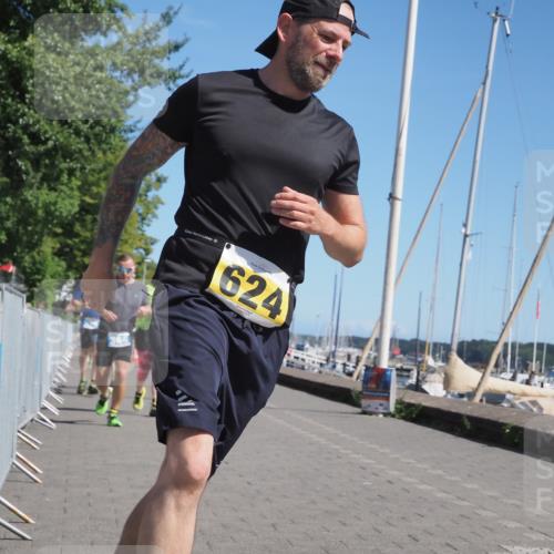 17.08.2025 - KN Förde Triathlon 2025 KatJ http://msf.ph/oto/8612120 17.08.2025 12:13:50 Laufen 291, 325, 364, 601, 607, 624 meine-sportfotos.de