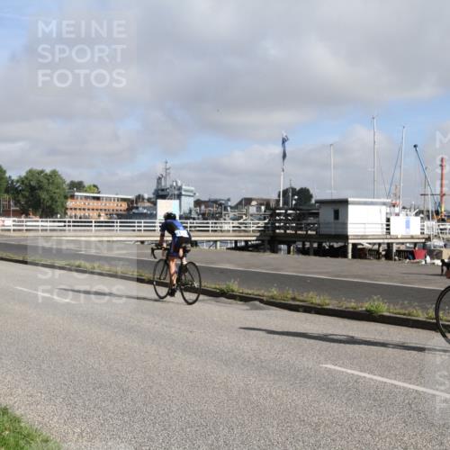 17.08.2025 - KN Förde Triathlon 2025 Yannick Fuchs http://msf.ph/oto/8612385 17.08.2025 09:28:02 Radfahren 108, 110, 121, 169, 179, 186 meine-sportfotos.de