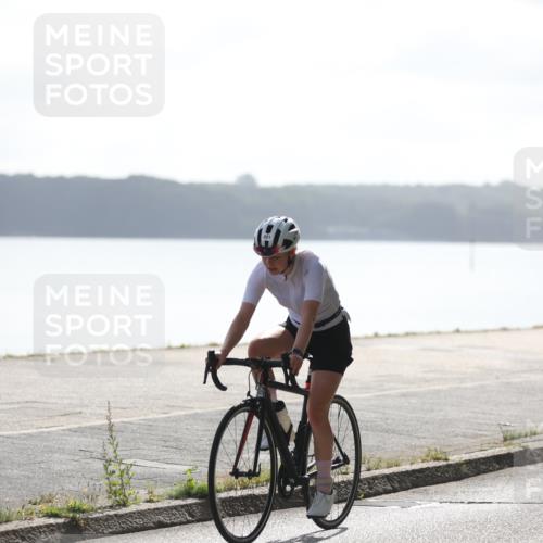 17.08.2025 - KN Förde Triathlon 2025 Yannick Fuchs http://msf.ph/oto/8612396 17.08.2025 10:02:28 Radfahren 224, 250, 251, 141, 159, 231, 250 meine-sportfotos.de