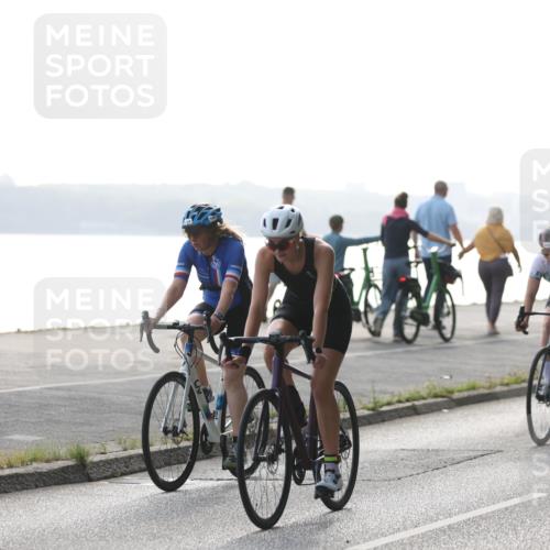 17.08.2025 - KN Förde Triathlon 2025 Yannick Fuchs http://msf.ph/oto/8612482 17.08.2025 10:03:34 Radfahren 149, 160, 172, 213, 215, 221, 242, 254, 183, 202, 223 meine-sportfotos.de