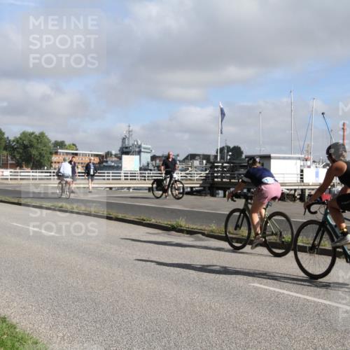 17.08.2025 - KN Förde Triathlon 2025 Yannick Fuchs http://msf.ph/oto/8612506 17.08.2025 09:30:18 Radfahren 184, 195, 201 meine-sportfotos.de