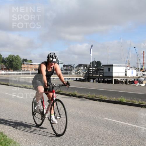 17.08.2025 - KN Förde Triathlon 2025 Yannick Fuchs http://msf.ph/oto/8612531 17.08.2025 09:30:58 Radfahren 111, 197, 208, 212, 223 meine-sportfotos.de
