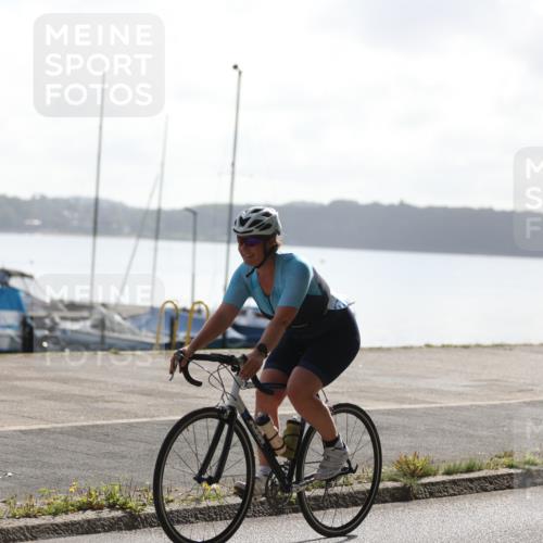17.08.2025 - KN Förde Triathlon 2025 Yannick Fuchs http://msf.ph/oto/8612552 17.08.2025 10:04:12 Radfahren 111, 196, 211, 218, 224, 234 meine-sportfotos.de