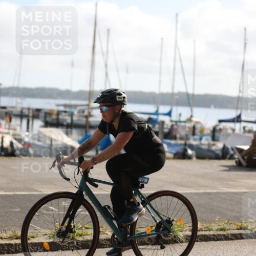 17.08.2025 - KN Förde Triathlon 2025 Yannick Fuchs http://msf.ph/oto/8612569 17.08.2025 10:04:17 Radfahren 196, 111, 211, 218, 224, 234 meine-sportfotos.de