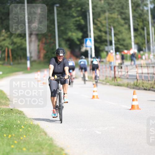 17.08.2025 - KN Förde Triathlon 2025 Yannick Fuchs http://msf.ph/oto/8612576 17.08.2025 10:04:22 Radfahren 182, 184, 188, 111, 196, 218, 224 meine-sportfotos.de