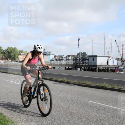 17.08.2025 - KN Förde Triathlon 2025 Yannick Fuchs http://msf.ph/oto/8612784 17.08.2025 09:33:31 Radfahren 118, 120 meine-sportfotos.de