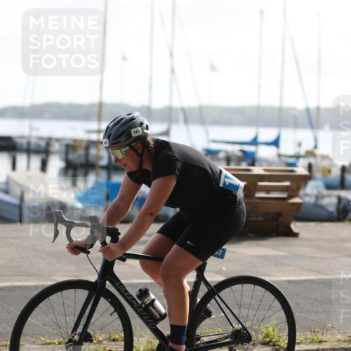 17.08.2025 - KN Förde Triathlon 2025 Yannick Fuchs http://msf.ph/oto/8612831 17.08.2025 10:06:09 Radfahren 167, 196, 199, 244, 111, 131, 196, 211, 218 meine-sportfotos.de