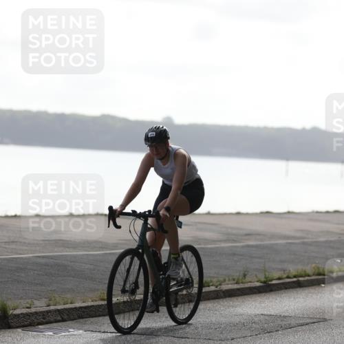 17.08.2025 - KN Förde Triathlon 2025 Yannick Fuchs http://msf.ph/oto/8612873 17.08.2025 10:06:24 Radfahren 184, 188, 230 meine-sportfotos.de