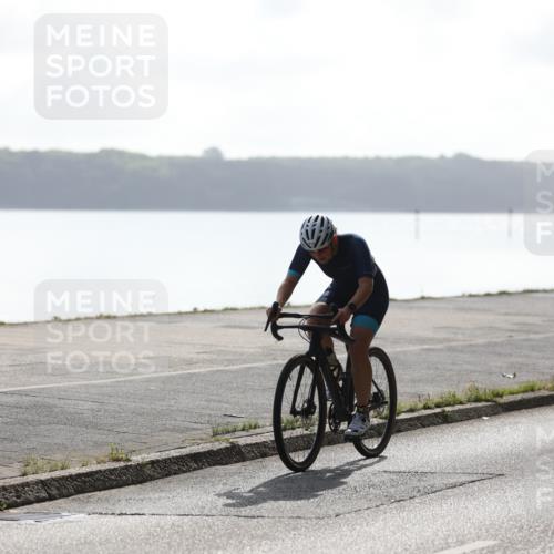 17.08.2025 - KN Förde Triathlon 2025 Yannick Fuchs http://msf.ph/oto/8612884 17.08.2025 10:06:33 Radfahren 170, 182, 212, 184, 230 meine-sportfotos.de