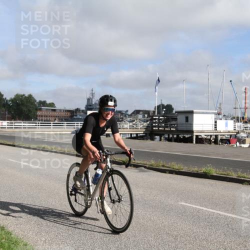 17.08.2025 - KN Förde Triathlon 2025 Yannick Fuchs http://msf.ph/oto/8612940 17.08.2025 09:35:44 Radfahren 135, 142 meine-sportfotos.de
