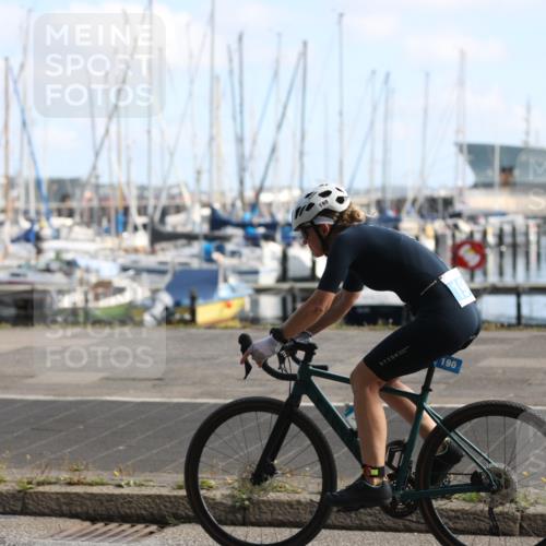 17.08.2025 - KN Förde Triathlon 2025 Yannick Fuchs http://msf.ph/oto/8613044 17.08.2025 10:08:33 Radfahren 190, 212, 199 meine-sportfotos.de