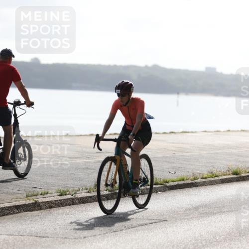 17.08.2025 - KN Förde Triathlon 2025 Yannick Fuchs http://msf.ph/oto/8613069 17.08.2025 10:09:49 Radfahren 225, 195, 201 meine-sportfotos.de