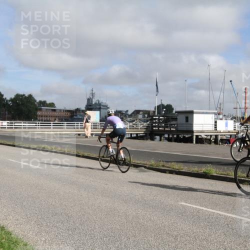 17.08.2025 - KN Förde Triathlon 2025 Yannick Fuchs http://msf.ph/oto/8613135 17.08.2025 09:38:11 Radfahren 103, 160, 192, 250 meine-sportfotos.de