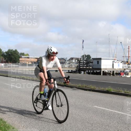 17.08.2025 - KN Förde Triathlon 2025 Yannick Fuchs http://msf.ph/oto/8613271 17.08.2025 09:40:29 Radfahren 104, 107, 110, 114, 125, 163, 179 meine-sportfotos.de