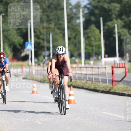 17.08.2025 - KN Förde Triathlon 2025 Yannick Fuchs http://msf.ph/oto/8613277 17.08.2025 09:19:04 Radfahren 108, 109, 110, 113, 116, 110 meine-sportfotos.de