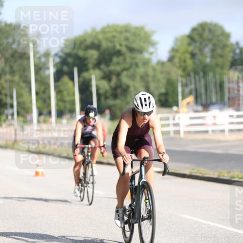 17.08.2025 - KN Förde Triathlon 2025 Yannick Fuchs http://msf.ph/oto/8613279 17.08.2025 09:19:05 Radfahren 108, 109, 113, 116, 110 meine-sportfotos.de