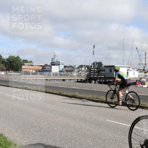 17.08.2025 - KN Förde Triathlon 2025 Yannick Fuchs http://msf.ph/oto/8613285 17.08.2025 09:40:39 Radfahren 107, 131, 163, 184, 240, 241 meine-sportfotos.de