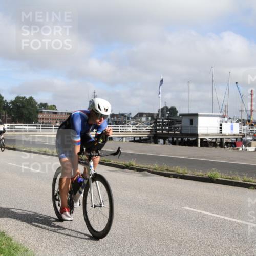 17.08.2025 - KN Förde Triathlon 2025 Yannick Fuchs http://msf.ph/oto/8613355 17.08.2025 09:41:59 Radfahren 104, 183, 244 meine-sportfotos.de