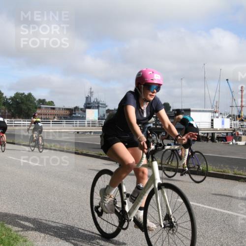 17.08.2025 - KN Förde Triathlon 2025 Yannick Fuchs http://msf.ph/oto/8613368 17.08.2025 09:42:10 Radfahren 111, 125, 127, 148, 186, 202, 205, 208, 215, 218, 219, 242 meine-sportfotos.de