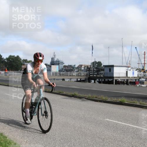 17.08.2025 - KN Förde Triathlon 2025 Yannick Fuchs http://msf.ph/oto/8613482 17.08.2025 09:43:56 Radfahren 111, 127, 145, 146, 148, 208, 215, 218, 242, 244 meine-sportfotos.de
