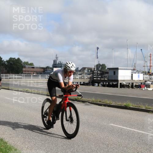 17.08.2025 - KN Förde Triathlon 2025 Yannick Fuchs http://msf.ph/oto/8613547 17.08.2025 09:44:55 Radfahren 101, 105, 150, 195, 200, 201, 230, 253 meine-sportfotos.de