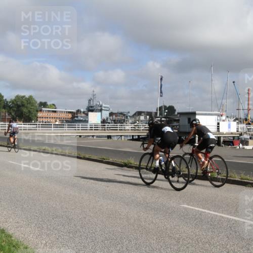 17.08.2025 - KN Förde Triathlon 2025 Yannick Fuchs http://msf.ph/oto/8613720 17.08.2025 09:48:20 Radfahren 109, 113, 144, 204, 228 meine-sportfotos.de