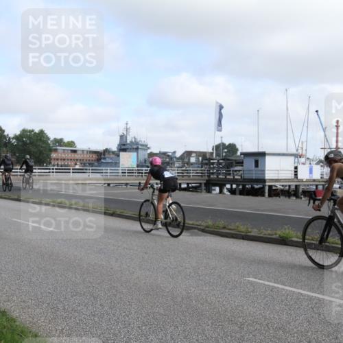 17.08.2025 - KN Förde Triathlon 2025 Yannick Fuchs http://msf.ph/oto/8613900 17.08.2025 09:51:56 Radfahren 136, 176, 198, 202, 224, 254 meine-sportfotos.de