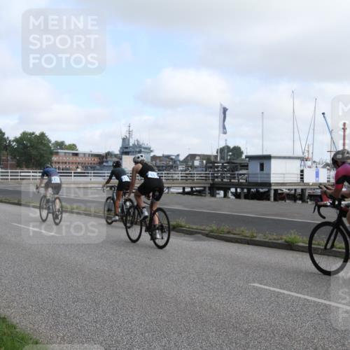17.08.2025 - KN Förde Triathlon 2025 Yannick Fuchs http://msf.ph/oto/8613963 17.08.2025 09:52:56 Radfahren 127, 148, 160, 163, 184, 188, 196, 210, 215, 242 meine-sportfotos.de