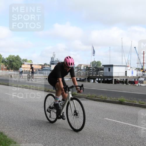 17.08.2025 - KN Förde Triathlon 2025 Yannick Fuchs http://msf.ph/oto/8614142 17.08.2025 09:56:11 Radfahren 102, 150, 168, 197 meine-sportfotos.de