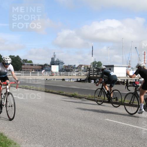 17.08.2025 - KN Förde Triathlon 2025 Yannick Fuchs http://msf.ph/oto/8614276 17.08.2025 10:00:07 Radfahren 118, 120, 173, 179, 189, 192, 240, 241, 248 meine-sportfotos.de