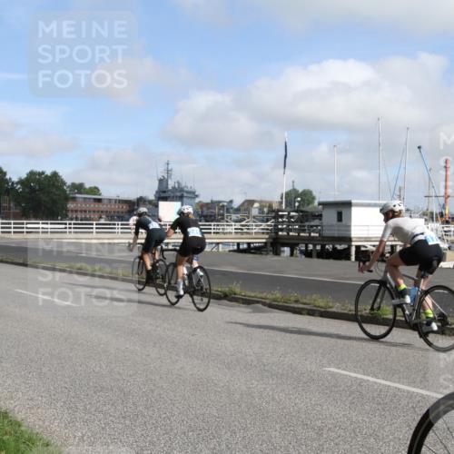 17.08.2025 - KN Förde Triathlon 2025 Yannick Fuchs http://msf.ph/oto/8614278 17.08.2025 10:00:07 Radfahren 118, 120, 173, 179, 189, 192, 240, 241, 248 meine-sportfotos.de