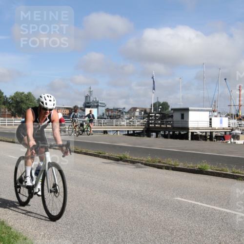 17.08.2025 - KN Förde Triathlon 2025 Yannick Fuchs http://msf.ph/oto/8614316 17.08.2025 10:02:19 Radfahren 141, 159, 161, 220, 231 meine-sportfotos.de