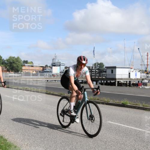 17.08.2025 - KN Förde Triathlon 2025 Yannick Fuchs http://msf.ph/oto/8614367 17.08.2025 10:05:19 Radfahren 215, 223, 242 meine-sportfotos.de