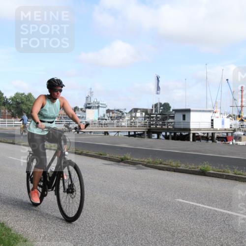 17.08.2025 - KN Förde Triathlon 2025 Yannick Fuchs http://msf.ph/oto/8614417 17.08.2025 10:08:27 Radfahren 199, 230 meine-sportfotos.de