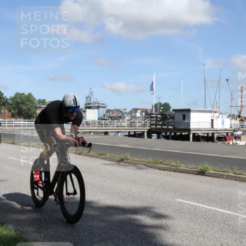 17.08.2025 - KN Förde Triathlon 2025 Yannick Fuchs http://msf.ph/oto/8614492 17.08.2025 11:01:45 Radfahren 267, 269, 278 meine-sportfotos.de