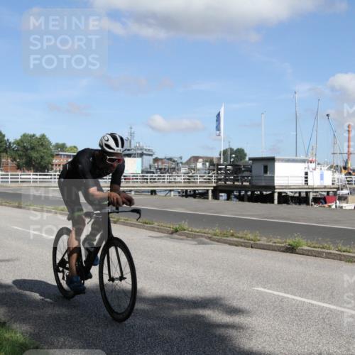 17.08.2025 - KN Förde Triathlon 2025 Yannick Fuchs http://msf.ph/oto/8614507 17.08.2025 11:03:12 Radfahren 263, 269, 273, 278, 287 meine-sportfotos.de